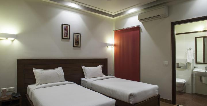 Hotel Dasaprakash